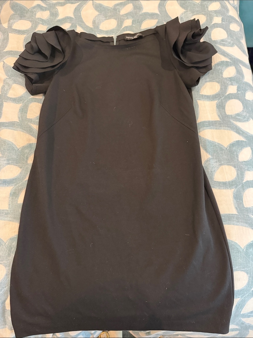 Maternity Black Short Sleeve Shift Dress with Ruffle Sleeves
